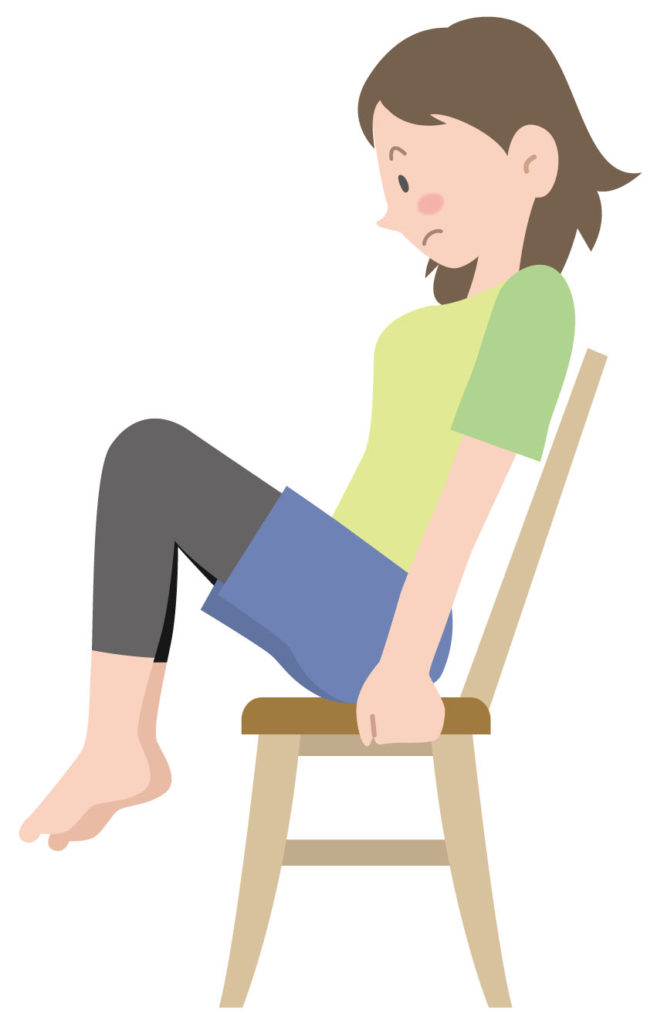 椅子で運動する女性のイラスト